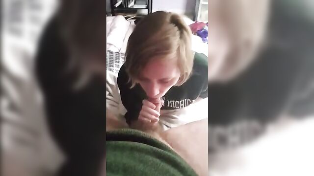 Cute daugher enjoys Daddy's dick homemade - 5 image