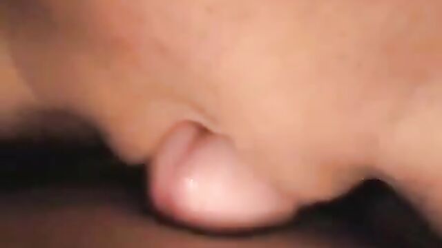 Daughter slides her lips over daddy's dick - 5 image