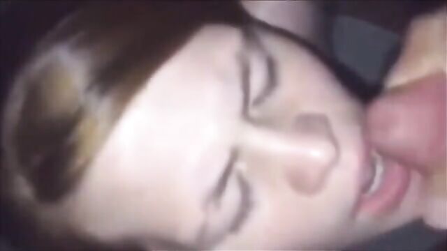 Sexy daughter BLOWJOB homemade - 5 image