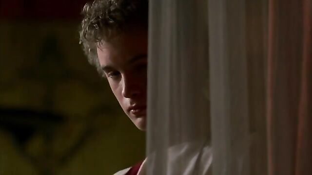 Atia and Octavian Mother and Son incest scene - 1 image