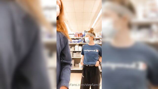 Daughter and Mom Flashing tits Onlyfans video Leaked - 2 image