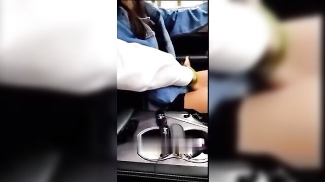 Real dad touches his daughter's pussy with his fingers